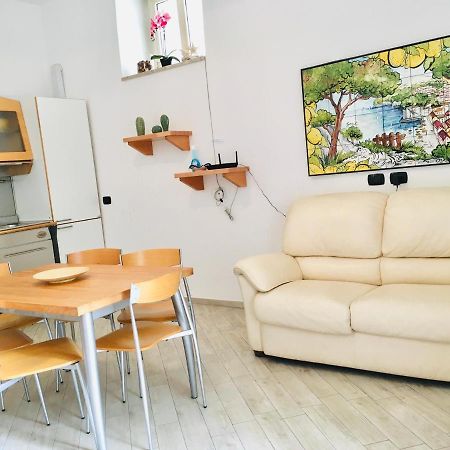 Casa Nina Apartment Аджерола Екстериор снимка