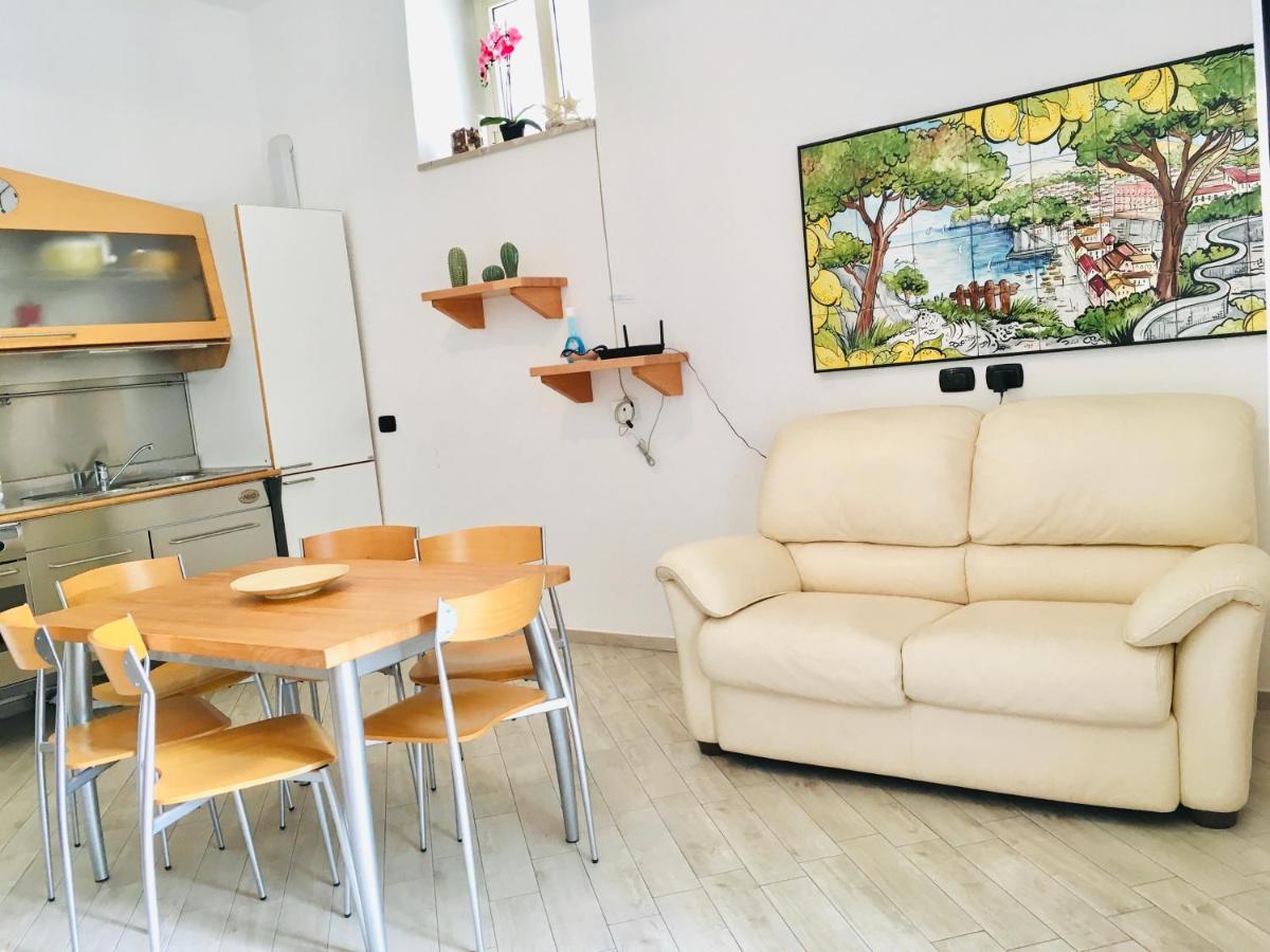 Casa Nina Apartment Аджерола Екстериор снимка