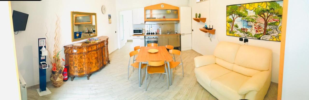 Casa Nina Apartment Аджерола Екстериор снимка